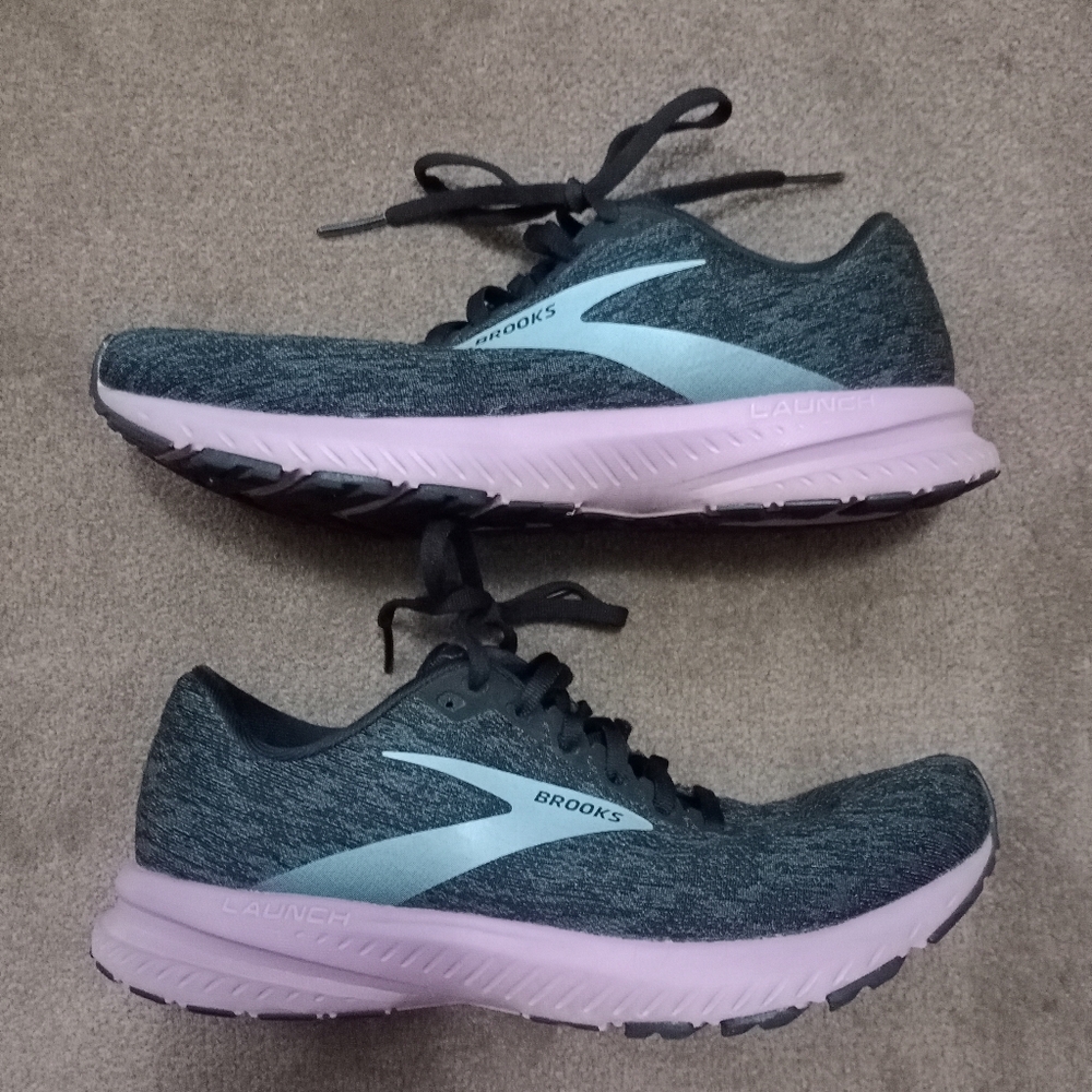Brooks Launch 7 Size 8 - image 7